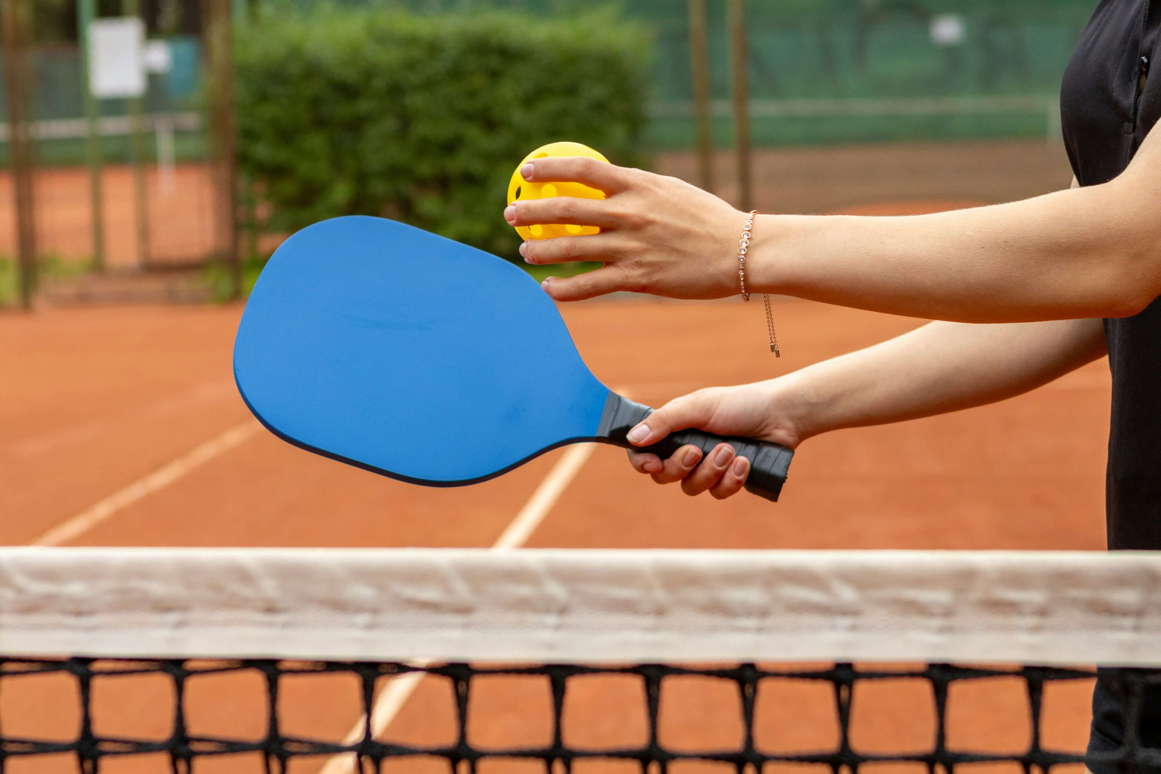 Pala y pelota en pista